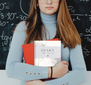 diary grey 7