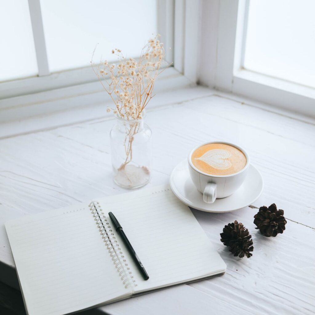 aufgeschlagenes Journal